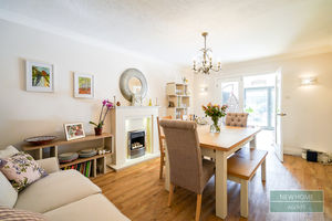 Photo 16- click for photo gallery